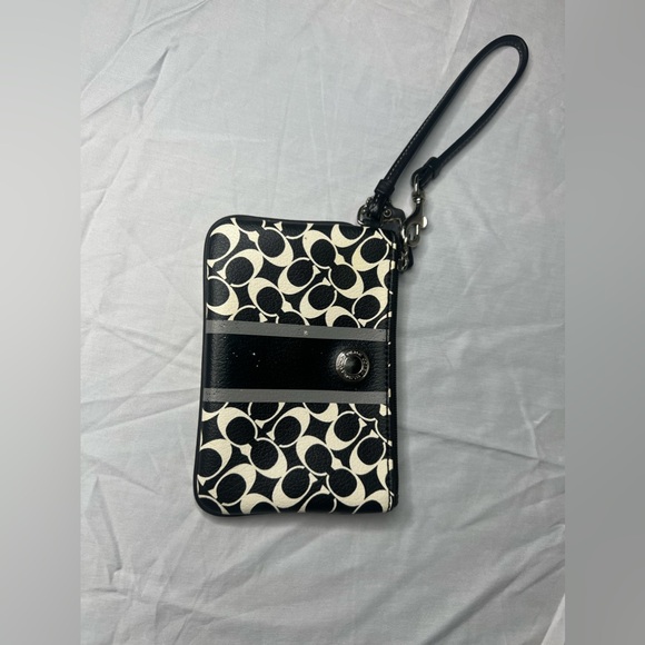 Coach Handbags - Coach Wristlet Black and White